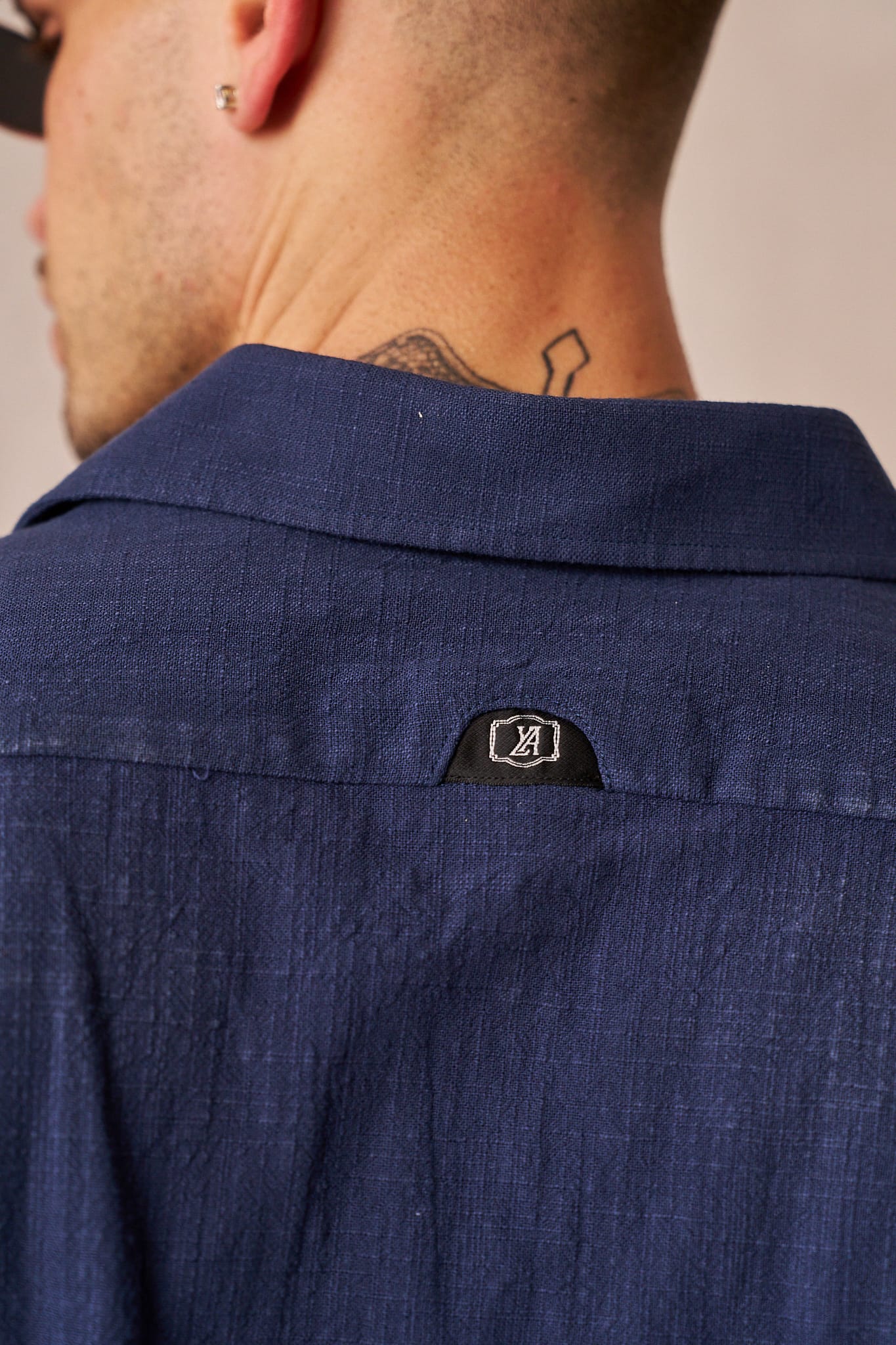 8095 - Cotton Linen Button-Ups