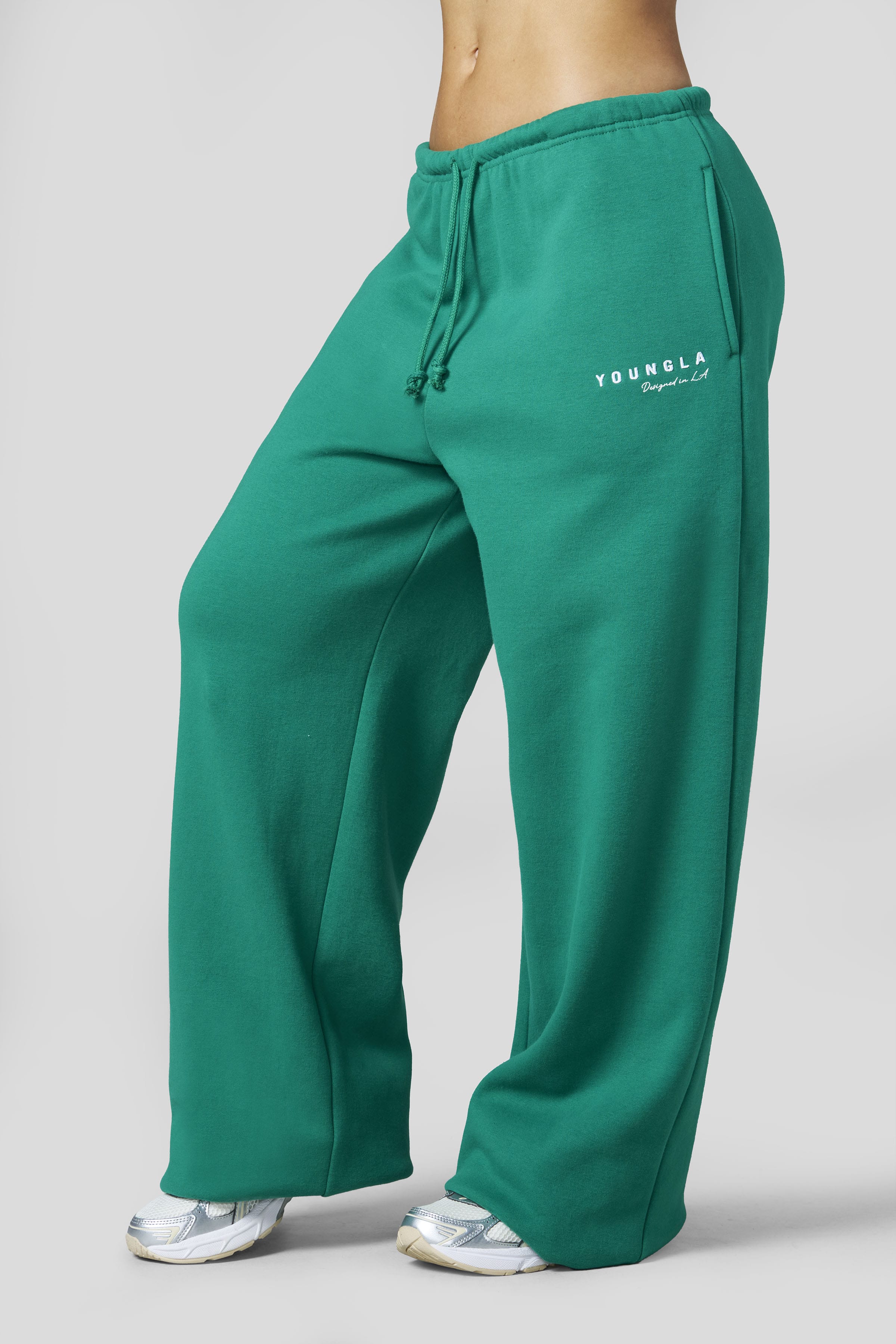 W2293 Comfort straight leg Joggers