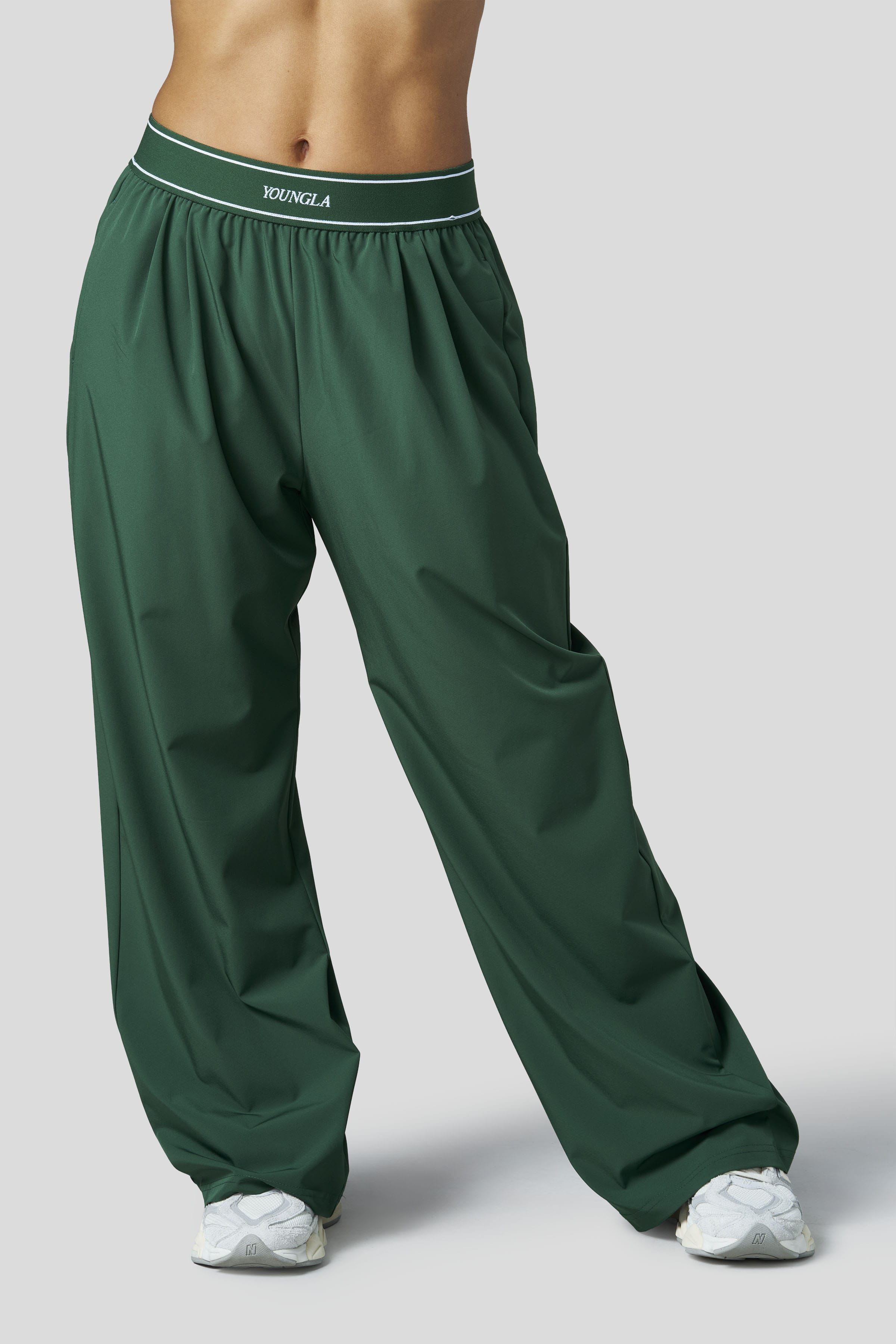 W2281 - Track Trouser
