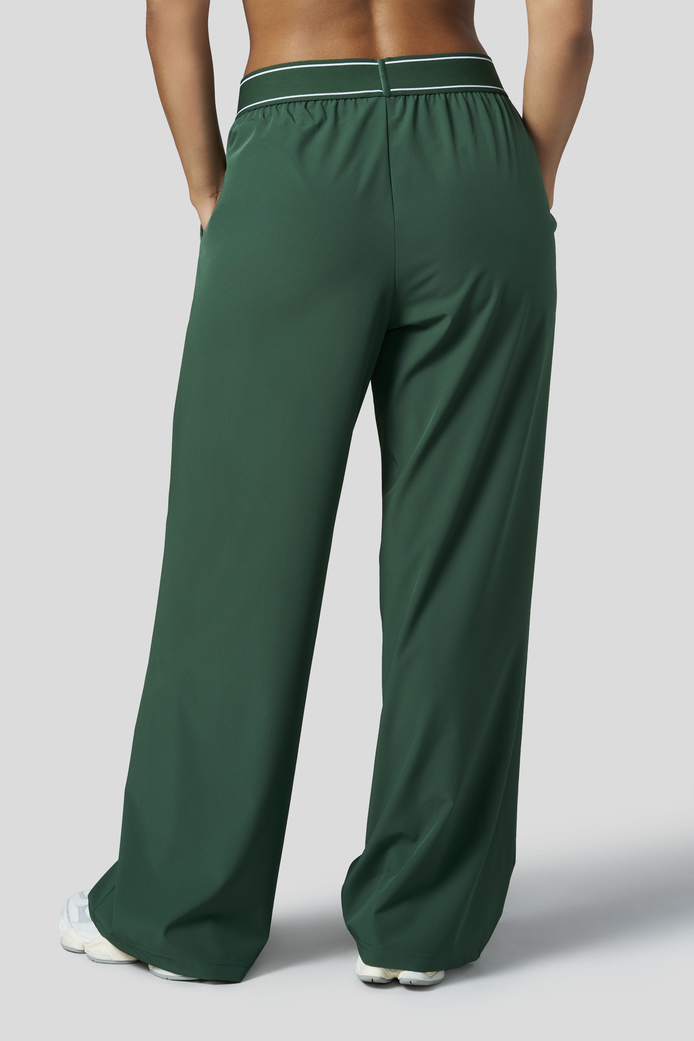 W2281 - Track Trouser