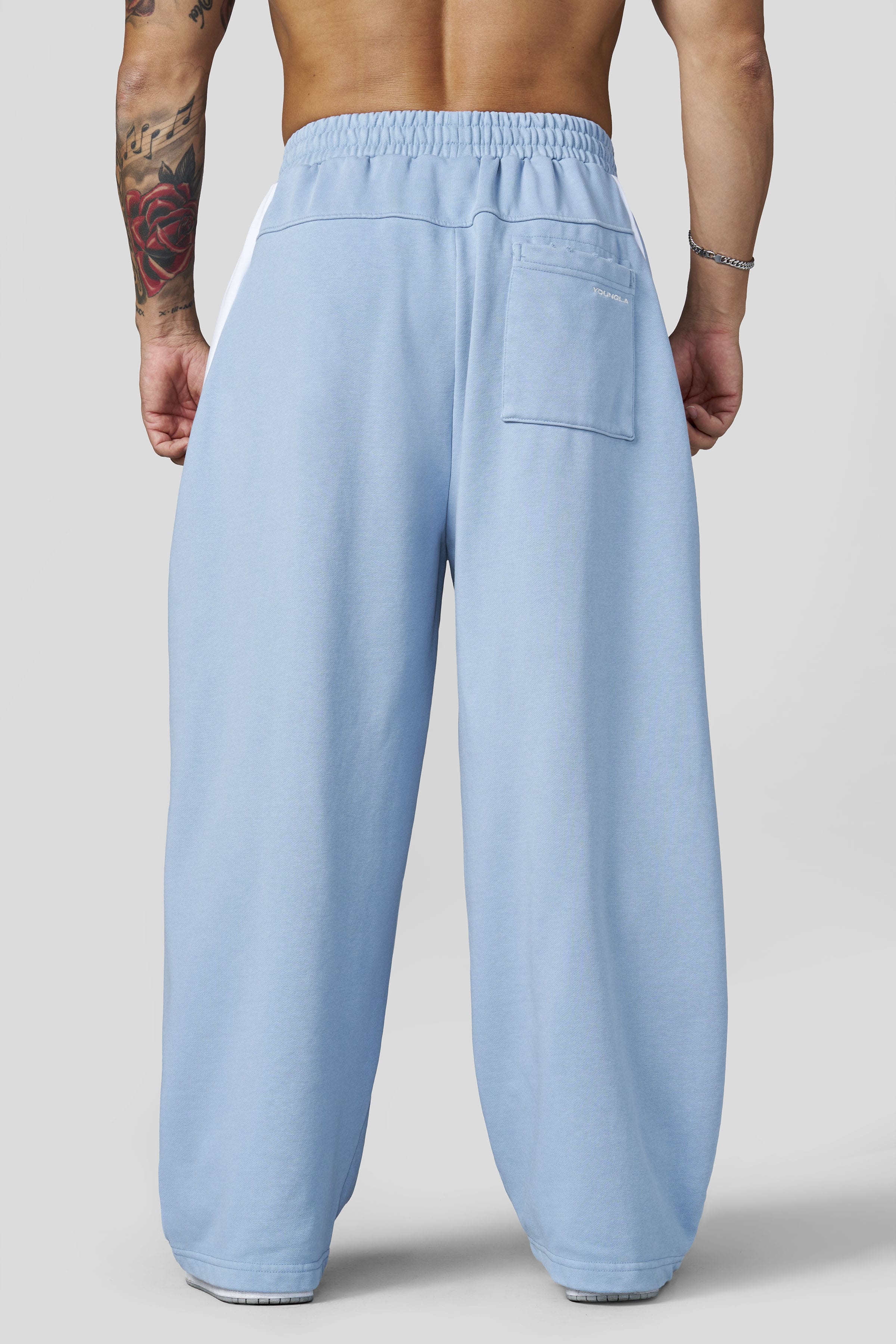 2071 - Baggy Ass Sweats