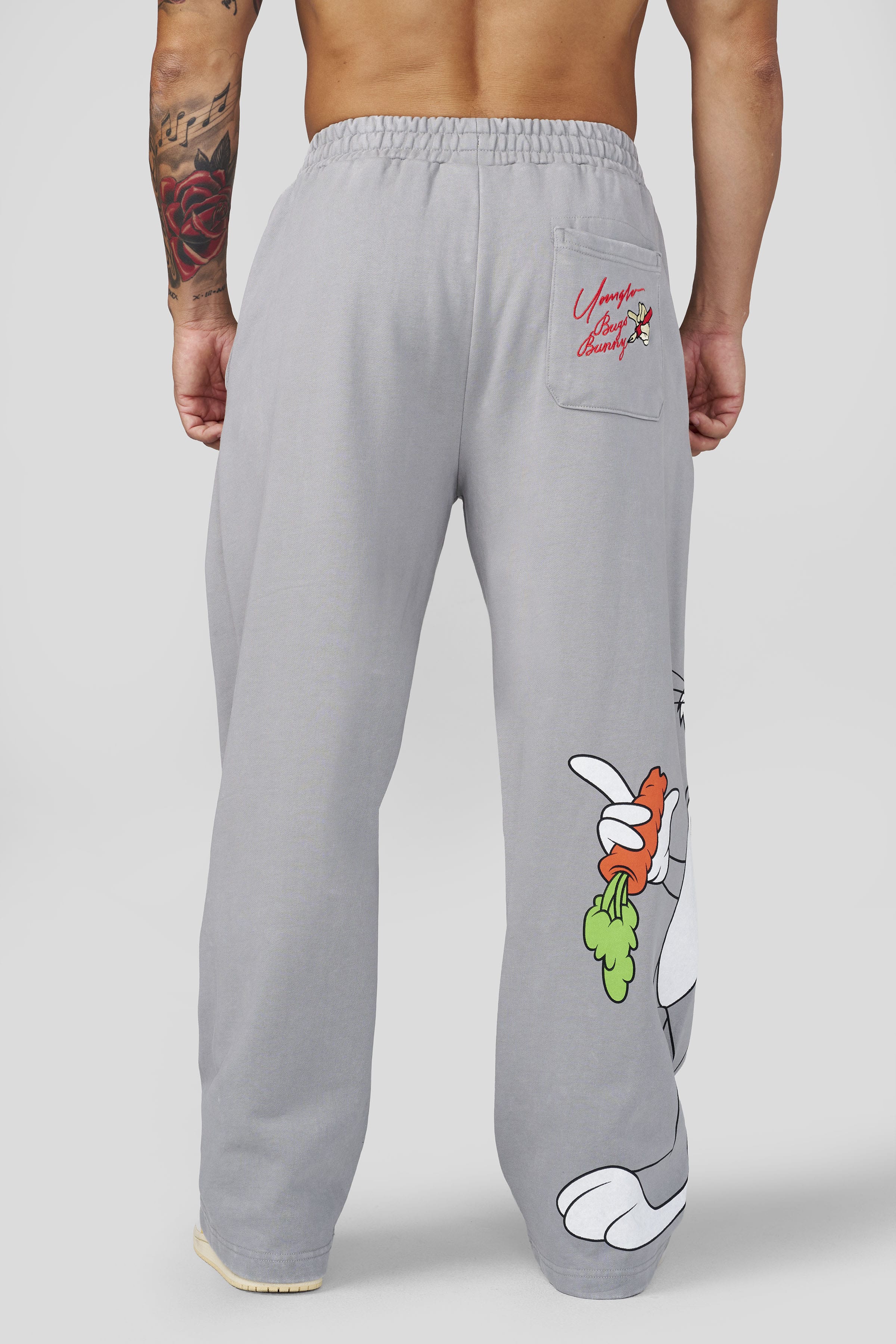 2169 - Looney Tunes Character Sweats