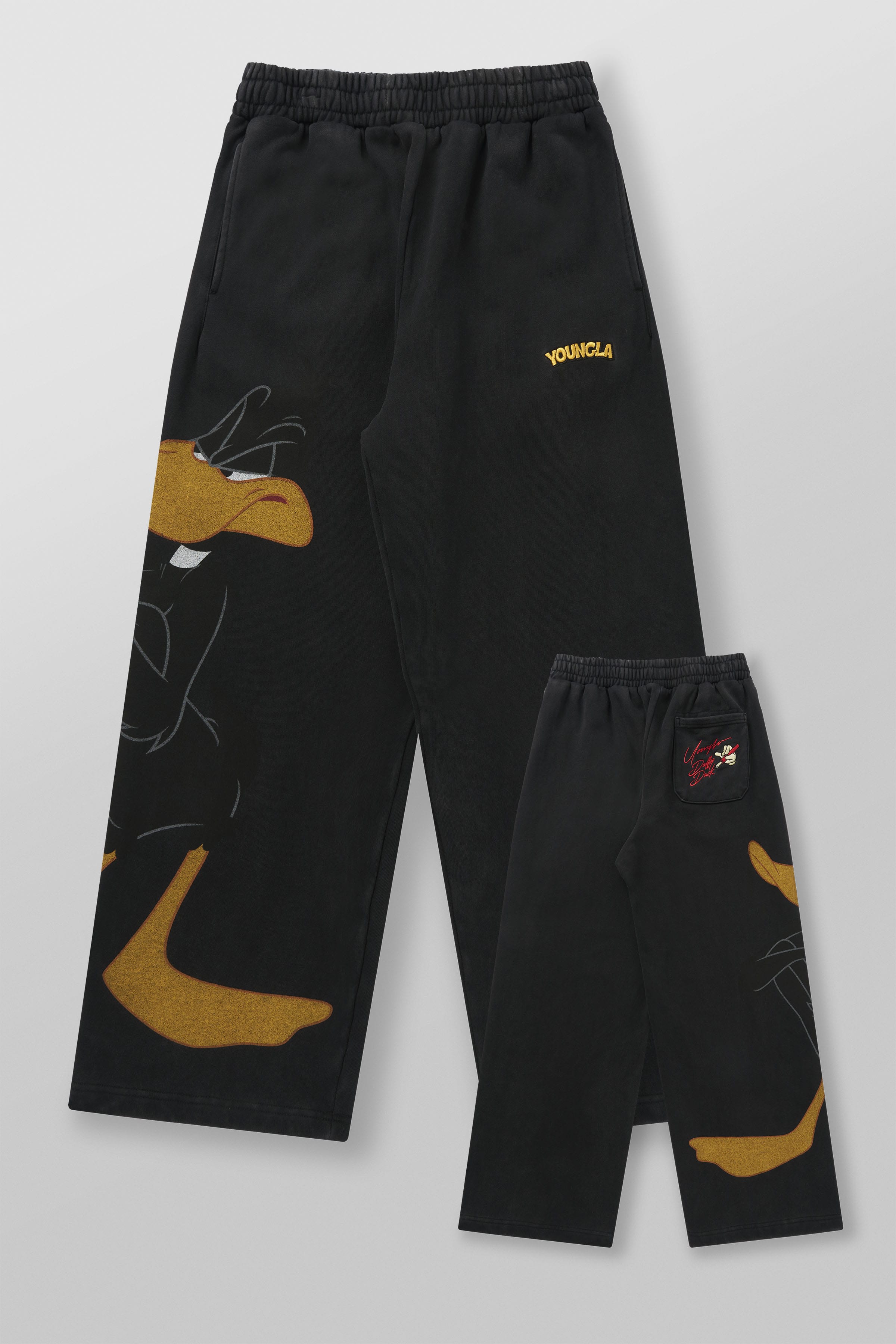 2169 - Looney Tunes Character Sweats