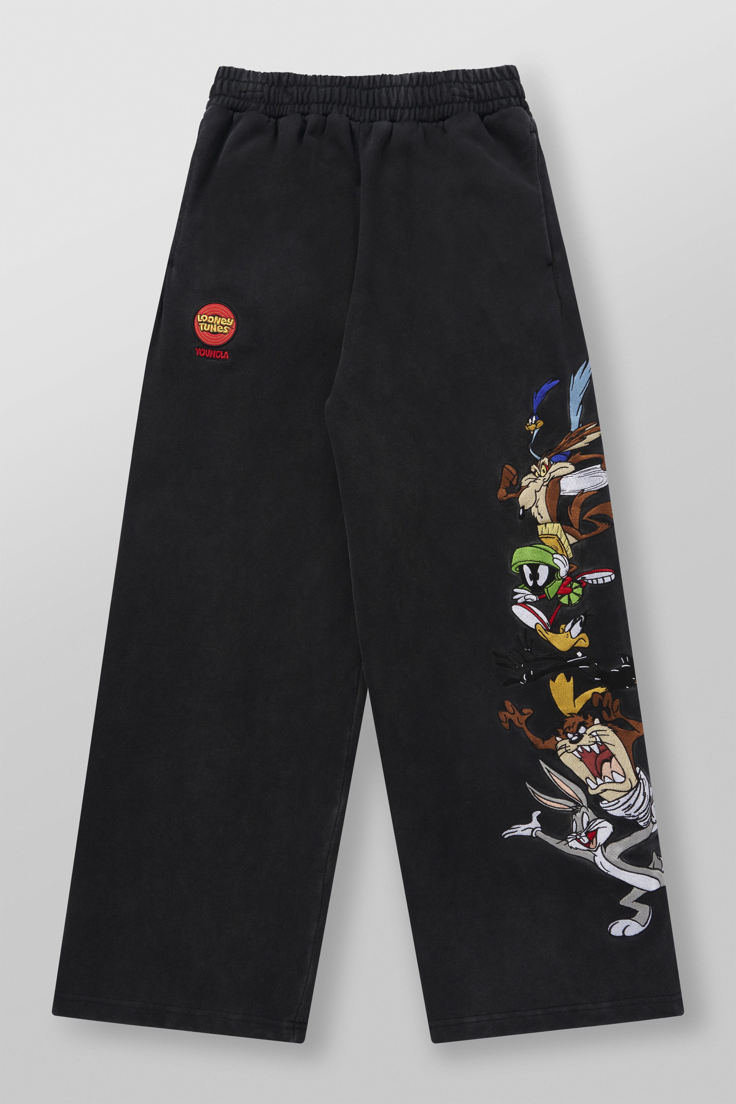 2183 - Looney Tunes Squad Sweats