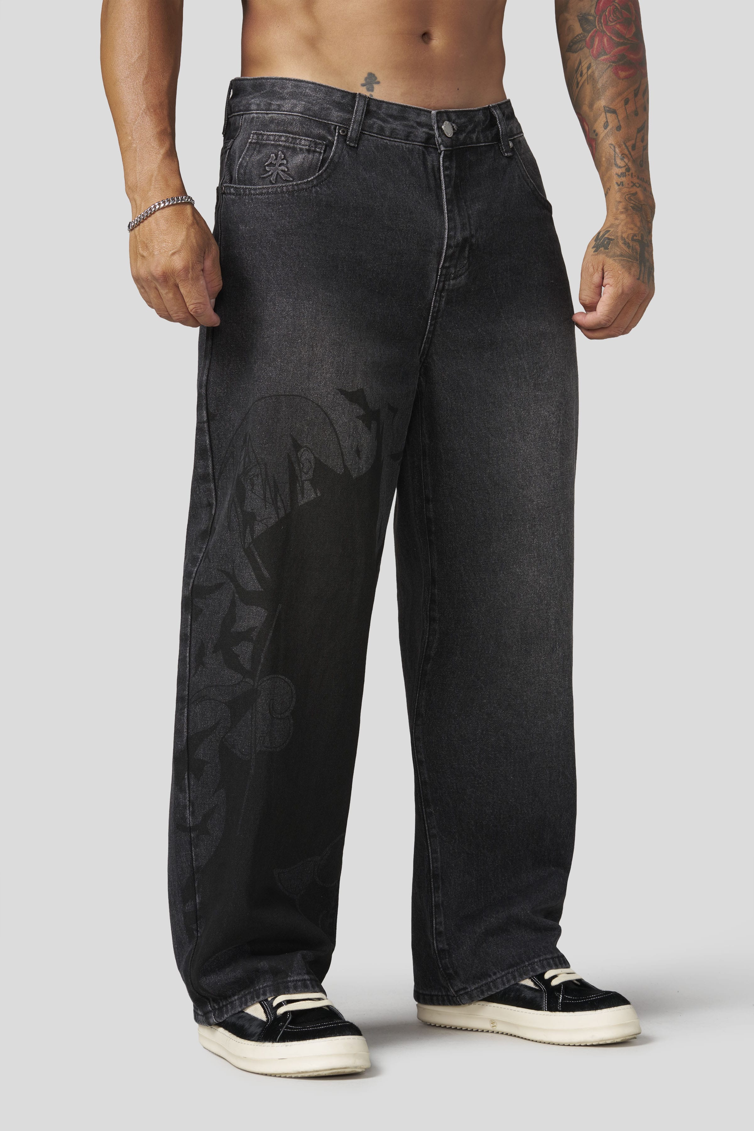 6036 - Naruto Denim Jeans