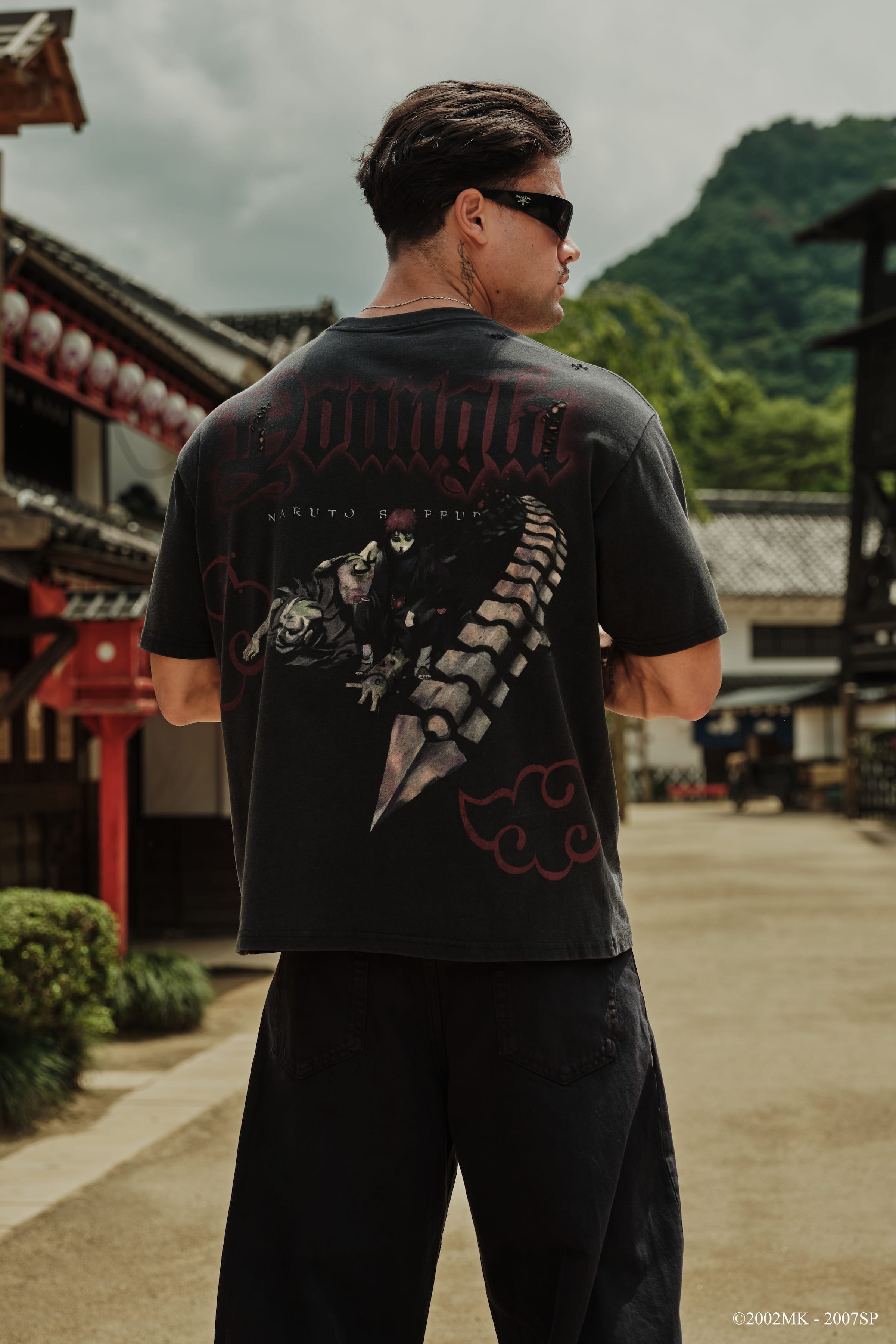 4318 - Naruto Distressed Tees