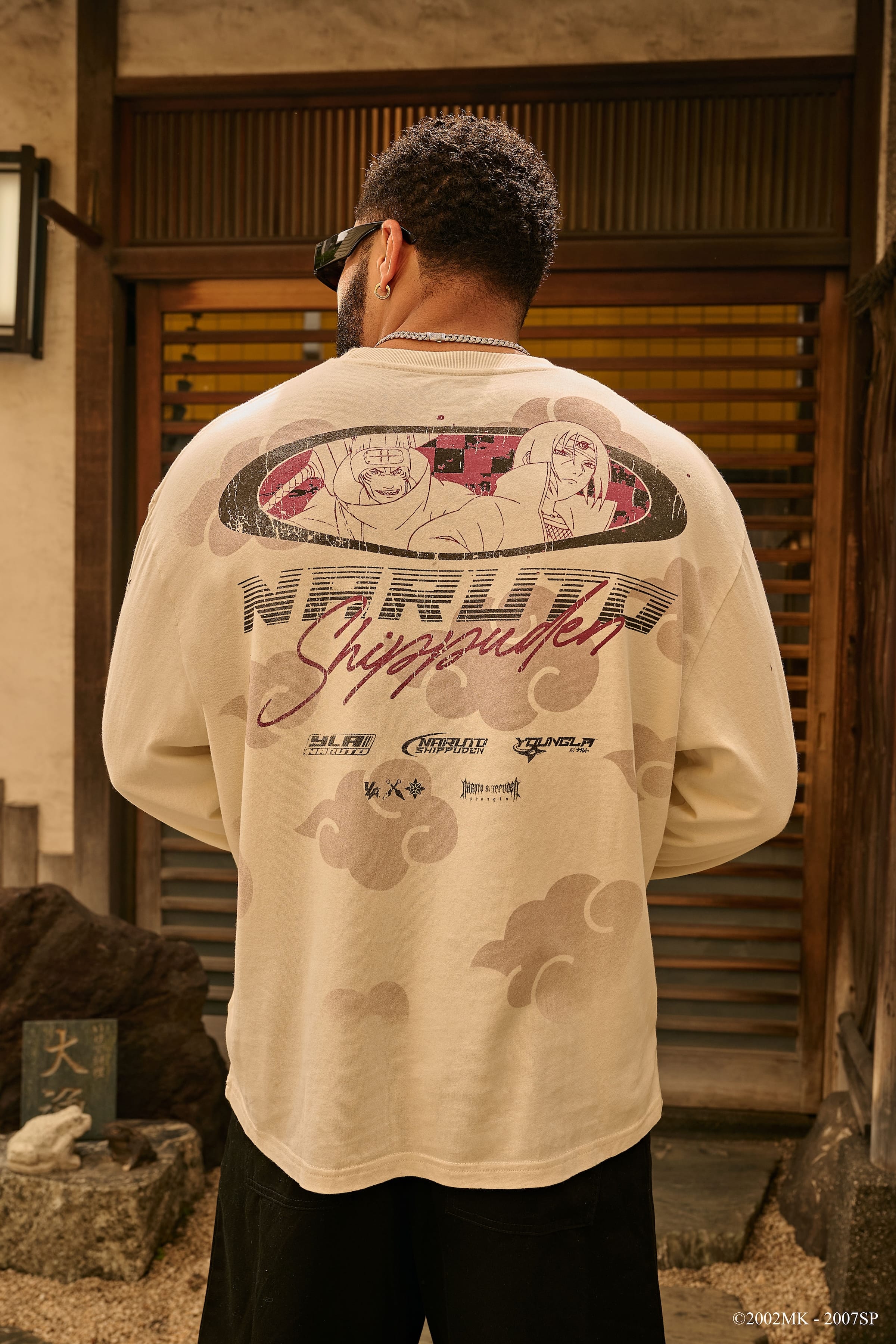 8073 - Naruto Longsleeves