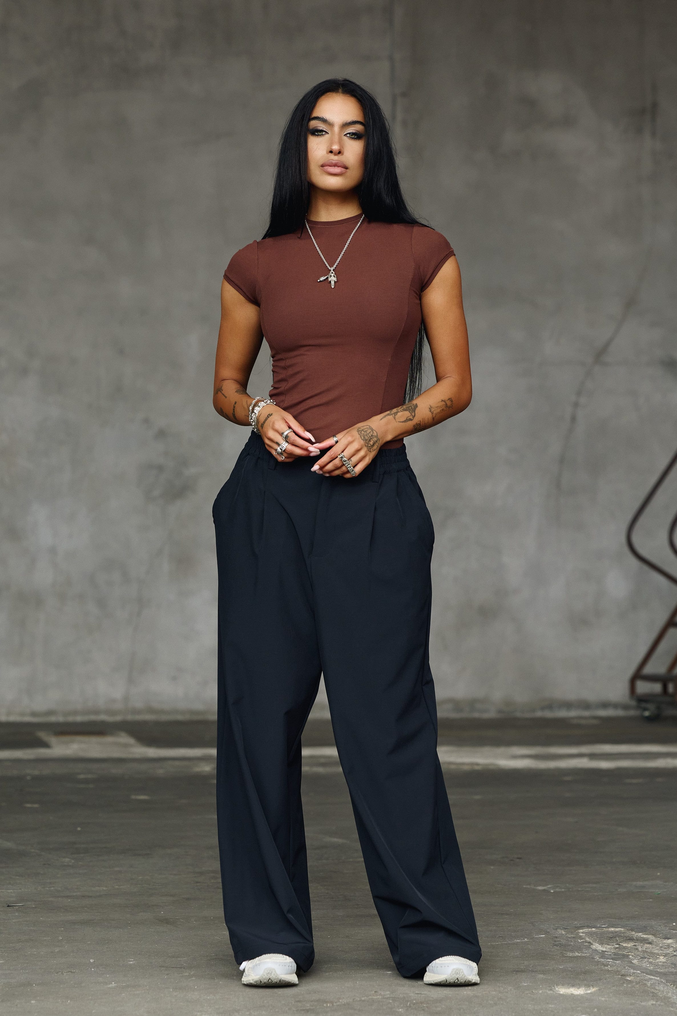 W4270 Ribbed Mock Neck Tee