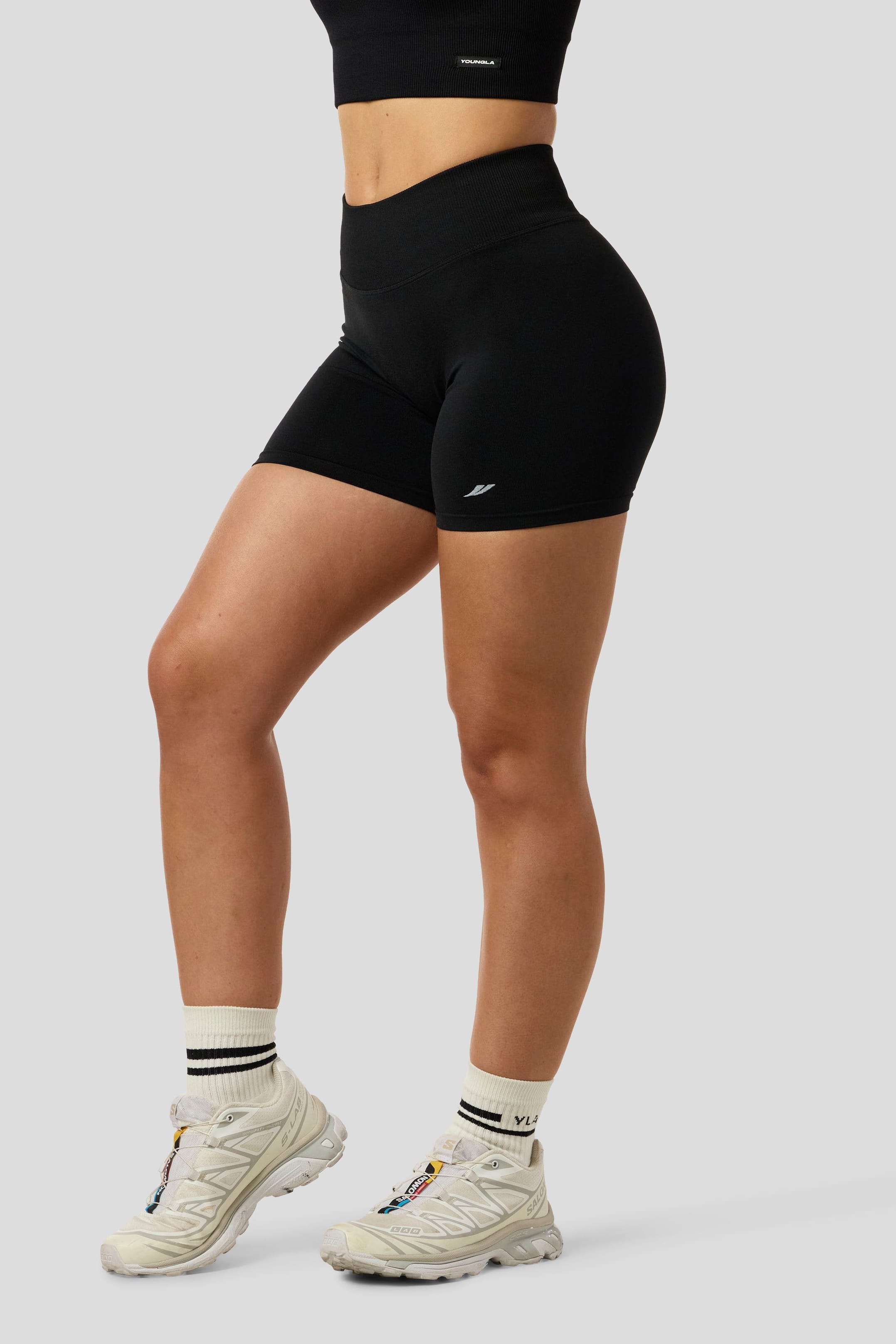 W1182 - Pulse Seamless Short - August 20th